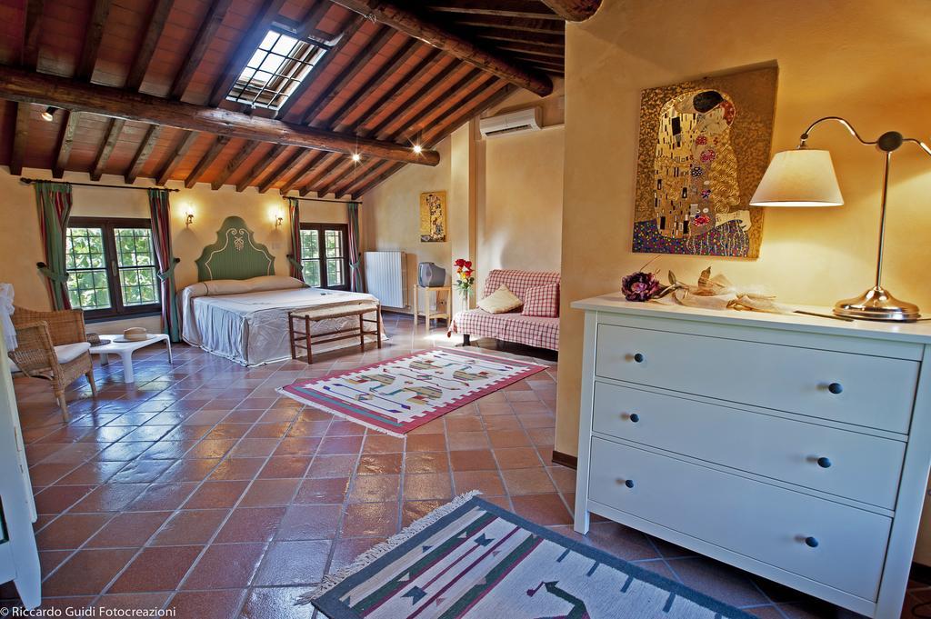 Bed And Breakfast Casa Formica Cascina Room photo